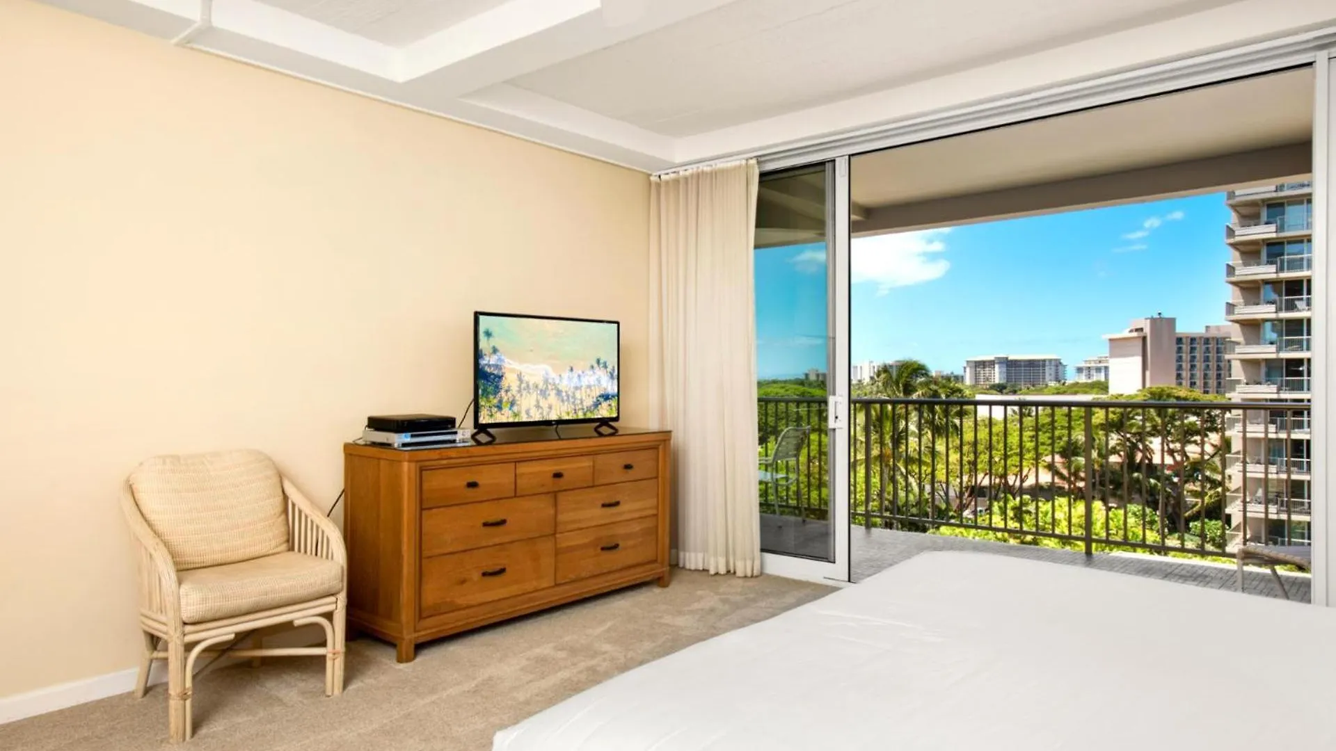 Daire Kbm Resorts Free Car The Whaler Beachfront 2-Bedroom Condo With Spectacular Views Wh1-723 ABD