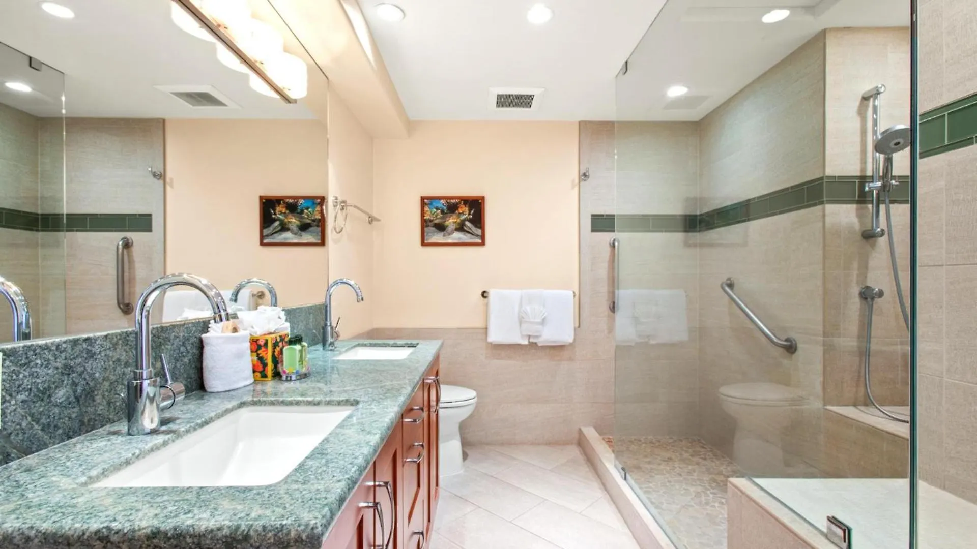 Kbm Resorts Free Car The Whaler Beachfront 2-Bedroom Condo With Spectacular Views Wh1-723 0*, Kaanapali